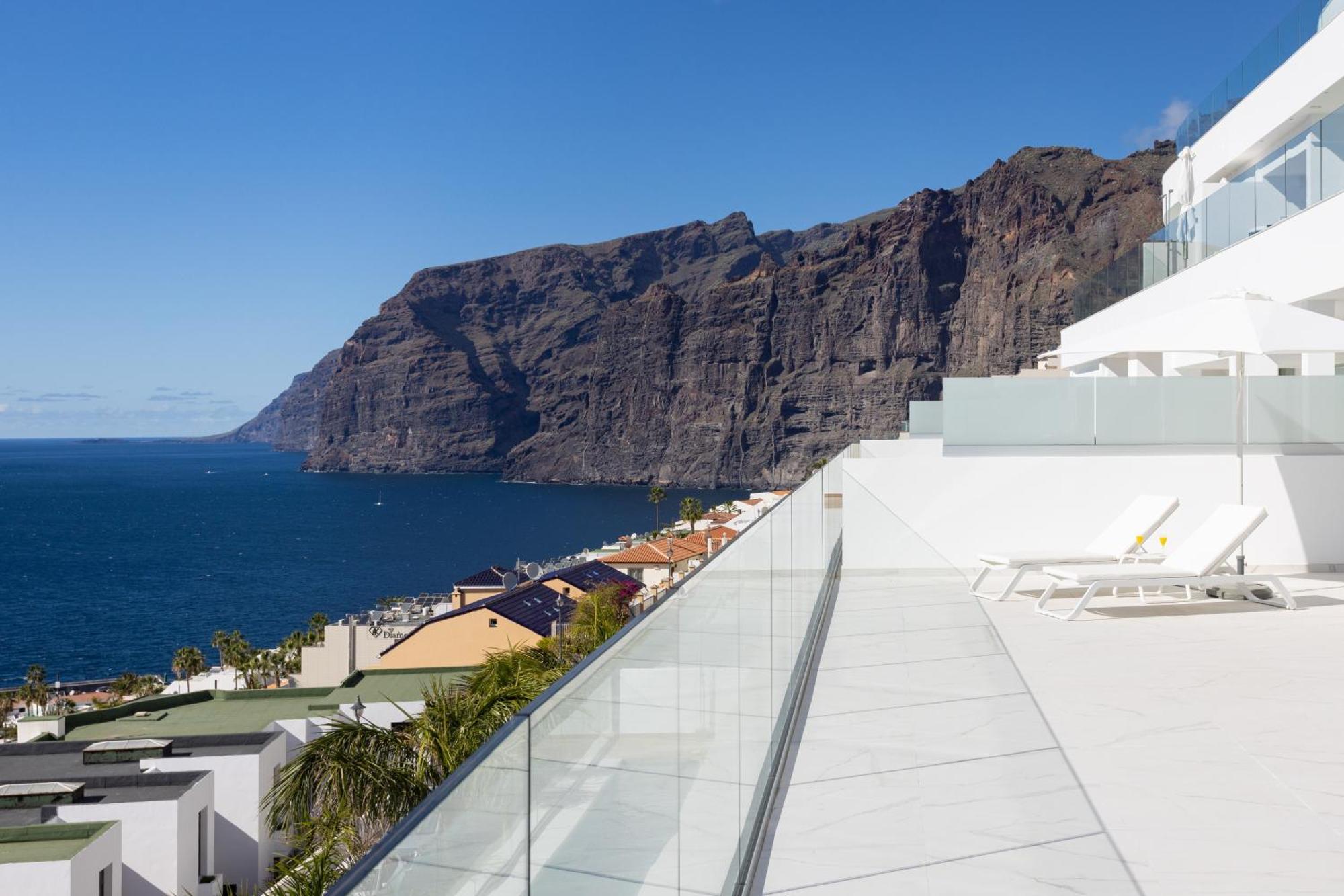 Crystal I Luxury Apartments By Enjoyahome Acantilado de los Gigantes Kültér fotó